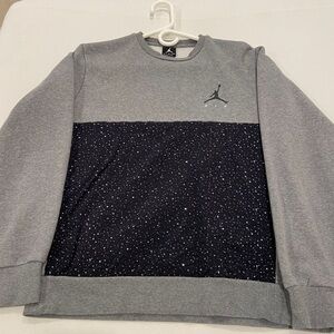 Jordan Men's Gray and Black Sweater